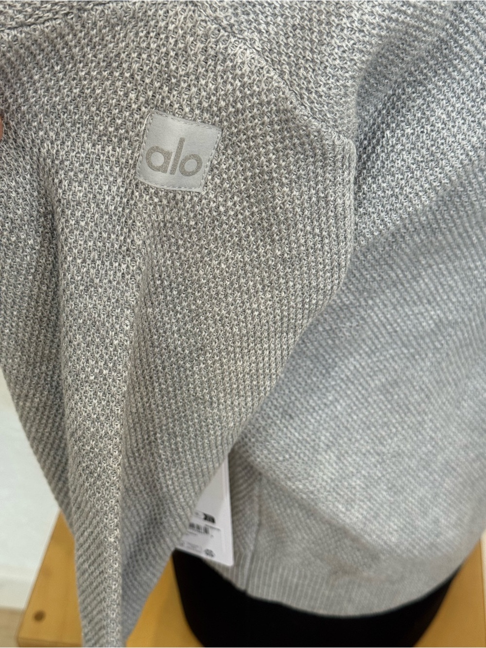 ALO tennis club sweater knit cardigan in grey and white - Picture 8 of 10